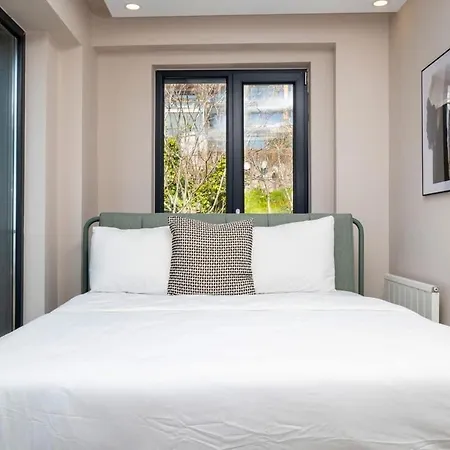 Luxury With Panoramic Bosphorus View Apartment *